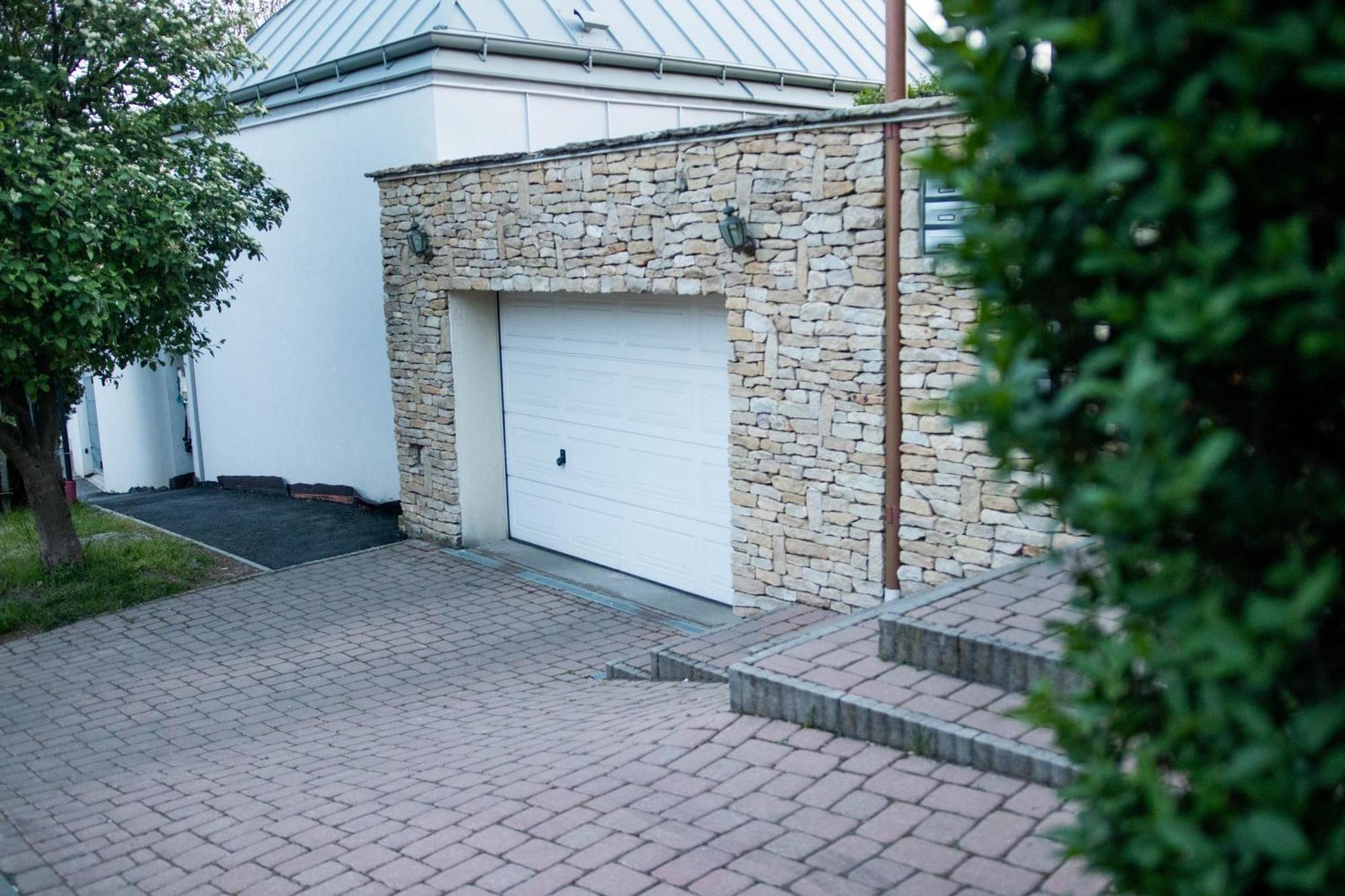 Gardonyi Apartman Apartment Eger Exterior photo