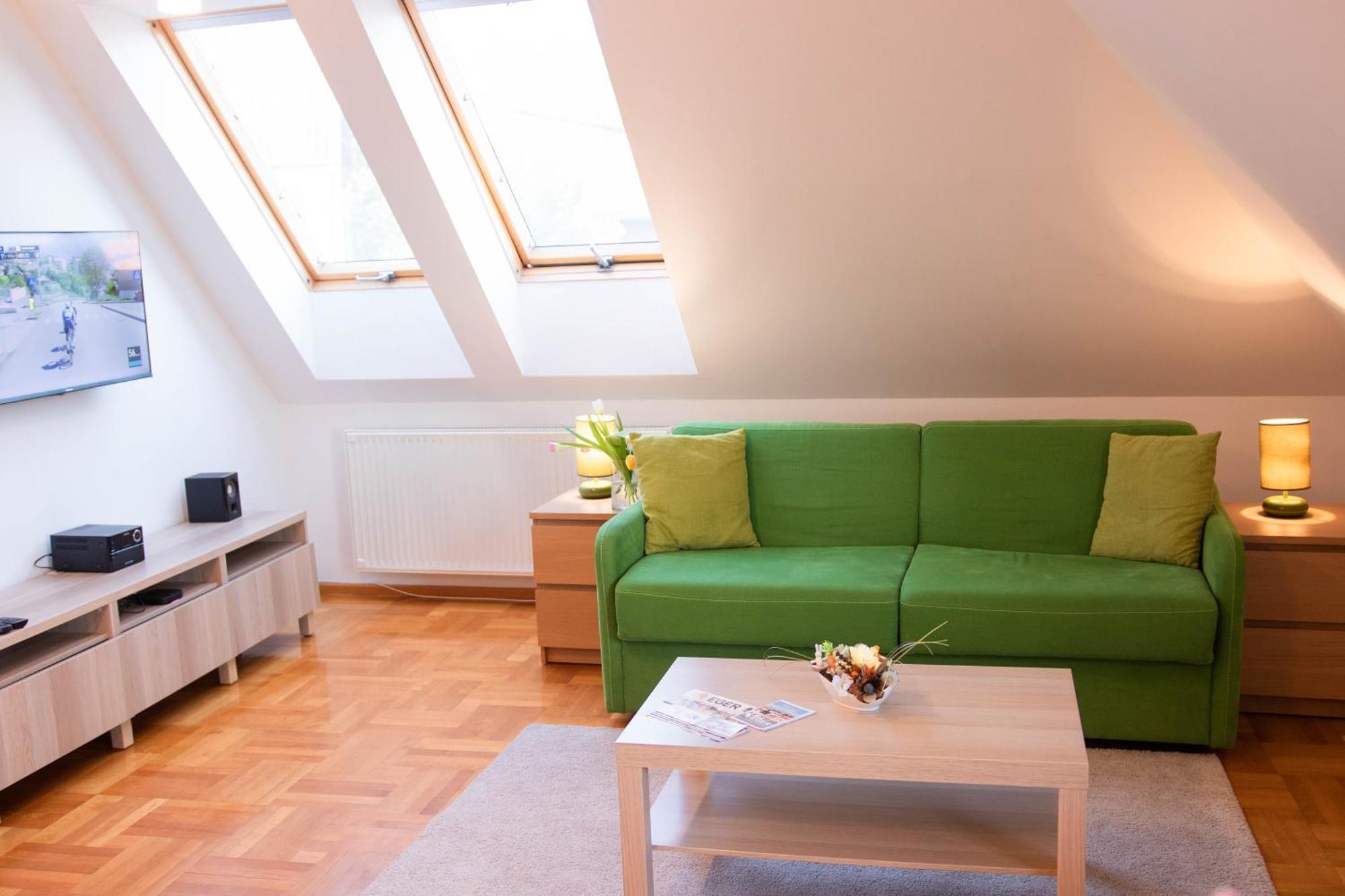 Gardonyi Apartman Apartment Eger Exterior photo